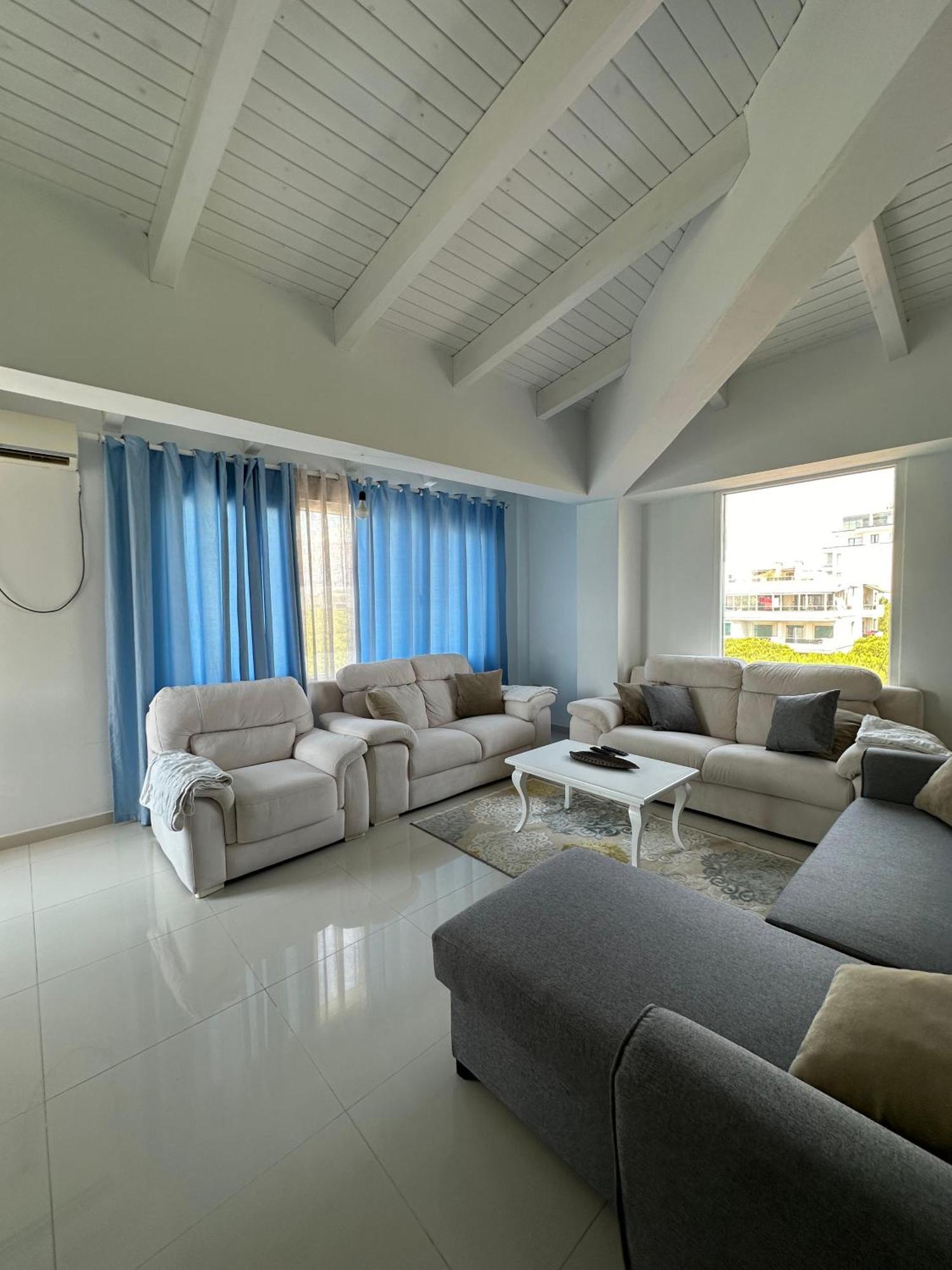 El Sabor Appartement Golem (Tirana)